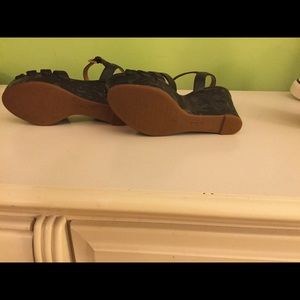 Platform sandle